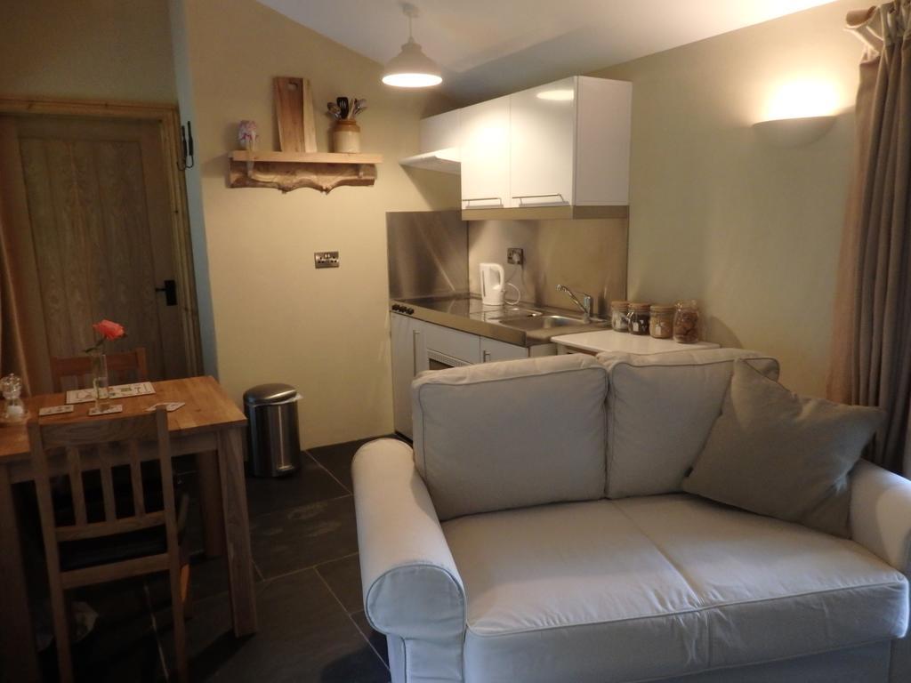 Apartamento The Potting Shed Little Torrington Exterior foto